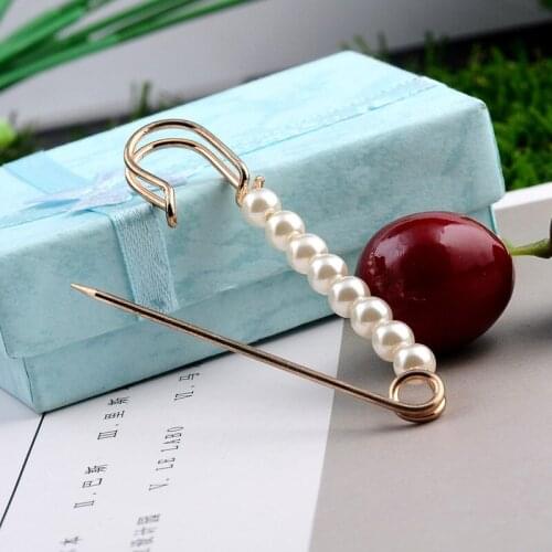 Simulated Pearl Brooch Pin Dress Rhinestone Decoration Buckle Pin Jewelry Brooches For Men Women 2018