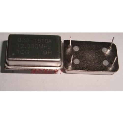Straight-through active crystal OSC clock resonant square DIP-4 4.096MHZ 4.096MHZ full size