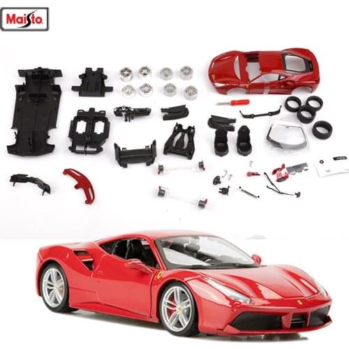 Maisto 1:24 Ferrari -488 8 styles Ferrari assembled alloy car model assembled DIY toy tool boy toy gift collection
