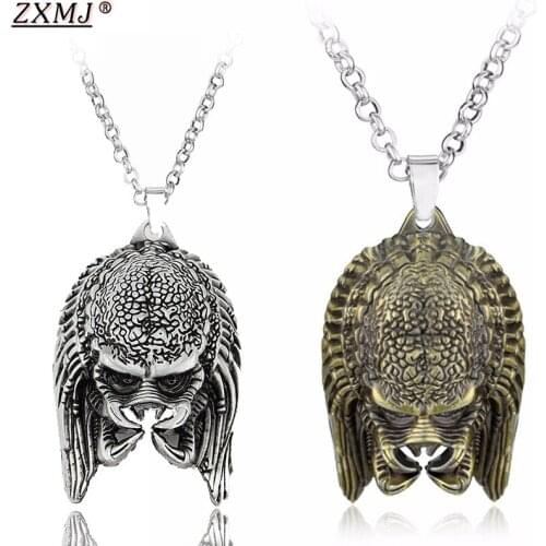 Aliens Predator Pendant Necklace Fashion Alien mask helmet Pendants Movie periphery Vintage for Super domineering mask necklace
