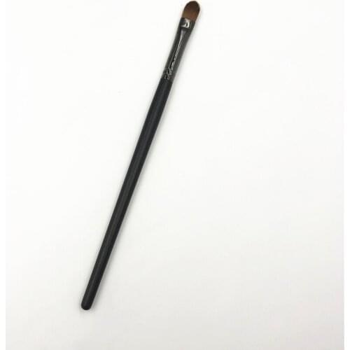 Small Tongue Shape Concealer Brush Straight Firm Fiber Precision Foundation Concealer Makeup Brush