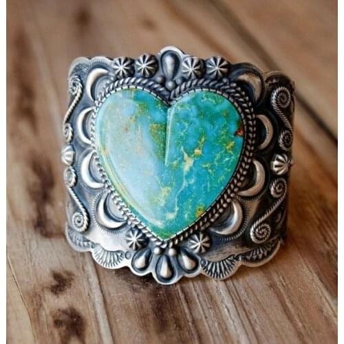 Sparking Heart Green Stone Ring Silver Color and Gems for Women Engagement Wedding Luxury Fine Jewelry Gifts