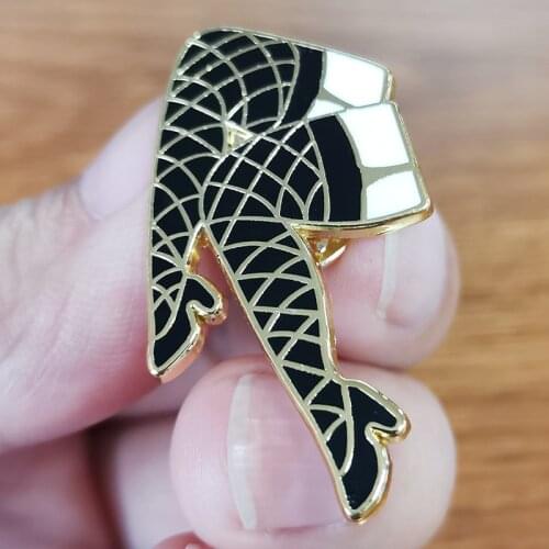 Fishnet Legs Lapel Pin