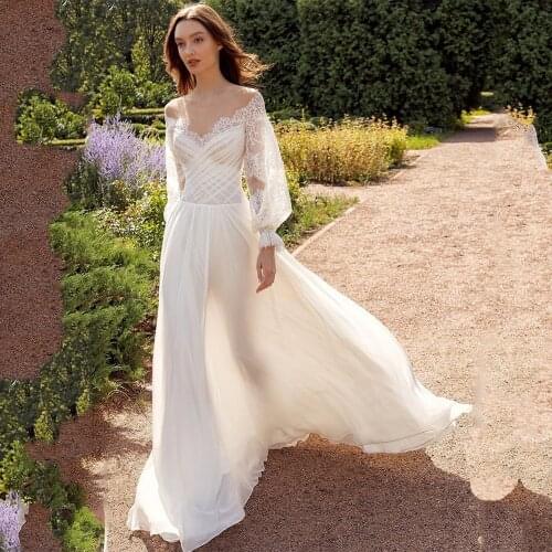 Vintage Boho Wedding Dress Long Puffy Sleeve Lace Bohemian Bride Dresses Chiffon O Neck Split Wedding Gowns Vestidos