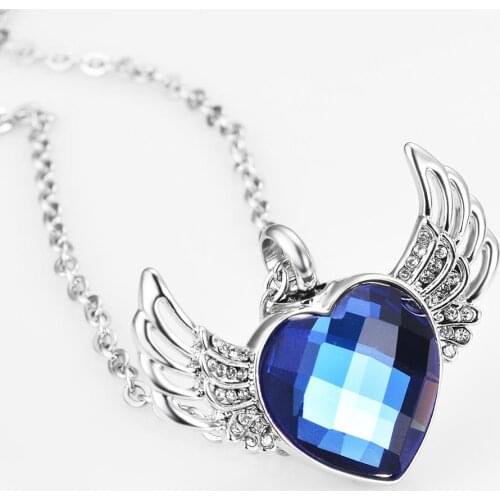 Angel Wings Love Heart Cremation Urn Necklace Memorial Jewelry for Ashes Urn Locket Pendant for Women