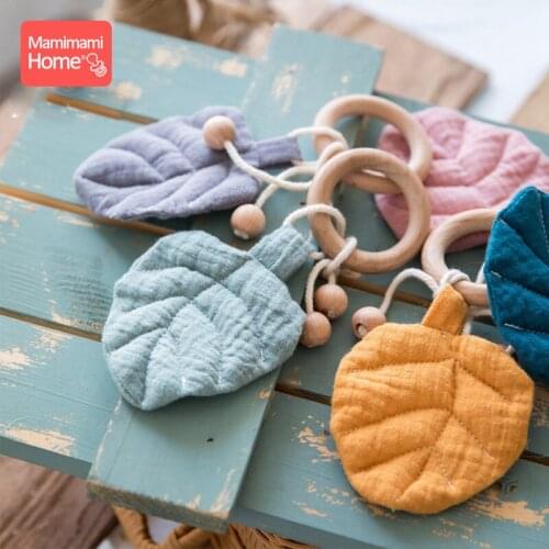 1Pc Baby Bib Toy Waterproof Leaf Shape Baby Eating Accessory BPA Free Wooden Teether Ring Montessor Children Goods Nursing Gifts