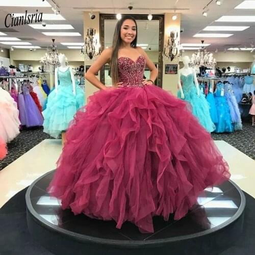 Fuchsia Gorgeous Sweetheart Sleeveless Ruffles Ball Gown Quinceanera Dresses Beading Crystals Sweet 16 Prom Party Dresses