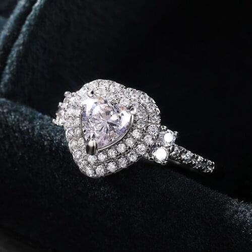 Huitan Romantic Heart CZ Engagement Rings Women Simple Stylish Girl Party Accessories Love Valentines Day Gift Fashion Jewelry