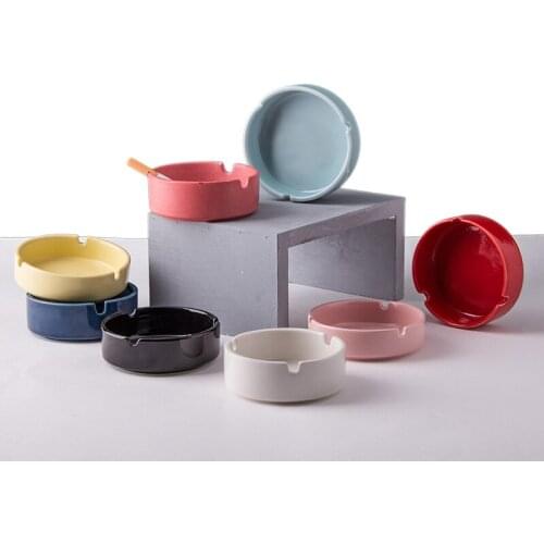 Custom ceramic ashtray printed porcelain white black round ashtray stand for hotel restaurant and home