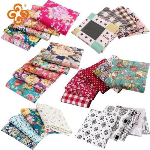25x25cm /Pc Printed Cotton Patchwork Fabric Floral Quilting Fabrics For Sewing Dolls Handmade Crafts Accessories TJ0537