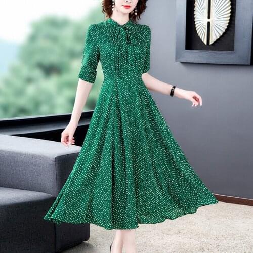 2020 Retro Silk Dresses Polka Dot Mid-Rise Sale Dress Womens Five-point Sleeve Stand Collar Temperament Elegant Vestidos Z569