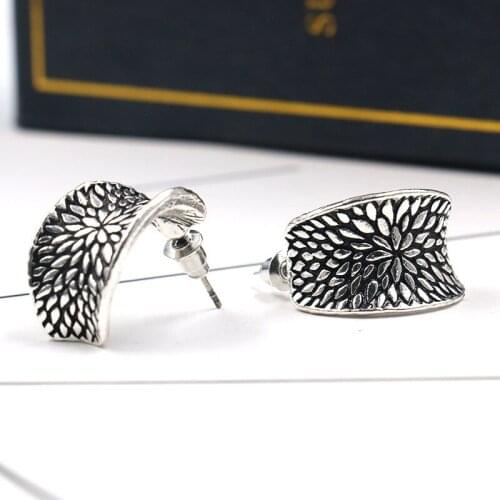 Gypsy Vintage Tibetan Stud Earring Carved Flower Oxidized Earrings For Women Boho Ethnic Pendientes Afghan Ethnic Jewelry