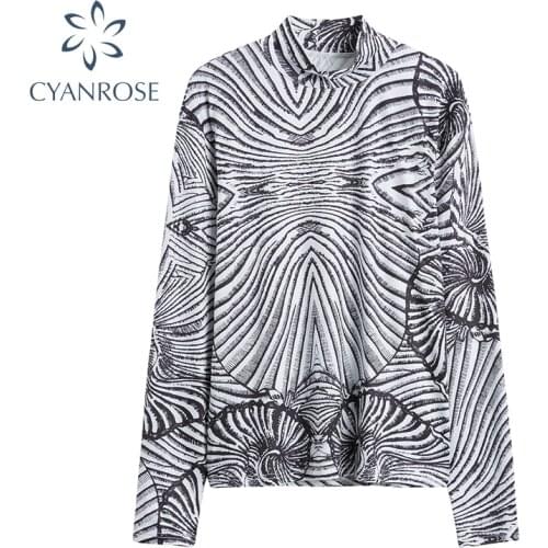 Vintage Streetwear T Shirt Women Fitted Loose Tees Mujer Turtleneck Long Sleeve Spring 2021 Harajuku Tops Female Chic Baggy Lady