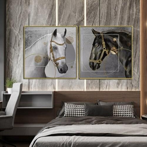 Nordic Abstract Black and White Horse Luxury Animal Posters and Prints Canvas Painting Wall Pictures for Living Bedroom Decor