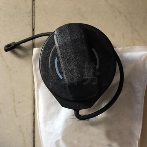 Car Fuel tank cover with fastening strap Por sch e91 1Ca rre raB oxs terC aym an Fuel tank inner cap Add engine oil port cap