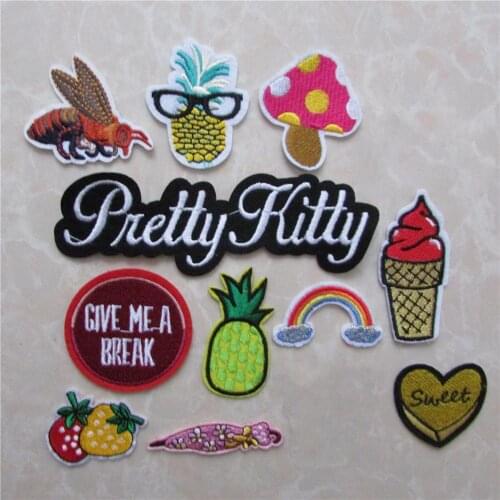 1pcs sell Fashion style Hot melt adhesive Applique Embroidery Patch DIY Clothing Accessories Patches Stripes C5101-C5122