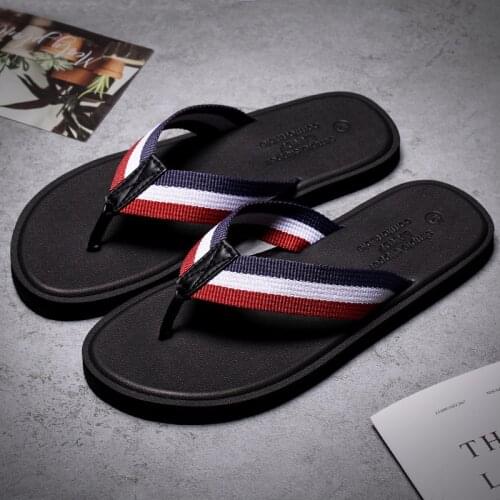 Summer Flip Flops Mens Personality Outside Wearing Beach Shoes Outdoor Pinch Couples Slippers Boy Tide Fashion Sandals
