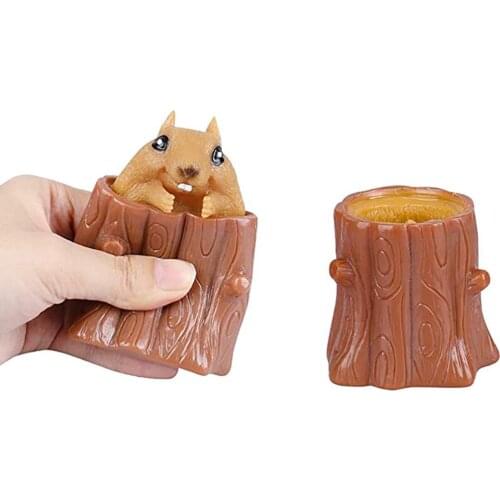 Squeeze Rubber Squirrel Cup Evil Decompression Tree Stump Oak Cute Mini Pen Holder Stress Relief Gifts Funny Toys For Kids