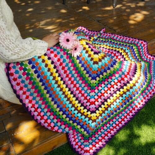 Handmade afghan blanket cushion scappa scarf carpet Hand hooked fashion crochet blanket cushion felt granny square