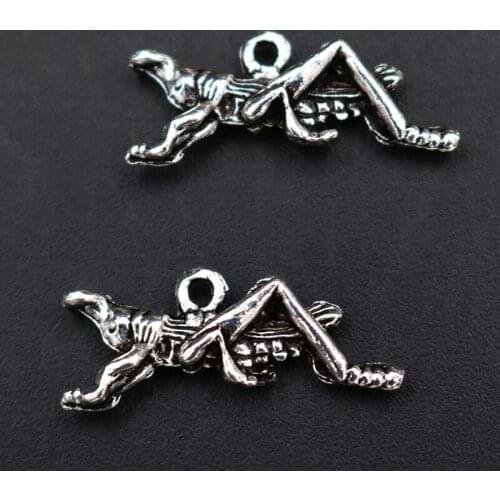 WKOUD 15pcs Silver Color 3D Metal Locust Charm Hip Hop Necklace Bracelet DIY Handmade Jewelry Pendant 23*8mm A1067