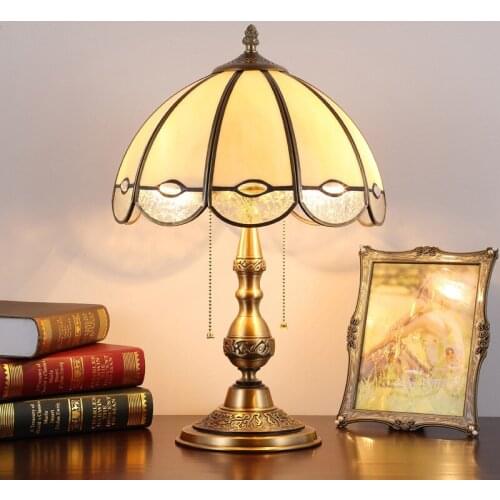 All Copper European American Retro Living Room Decoration Study Bedroom Bedside Solder Glass Table Lamp e27 AC110V 220V