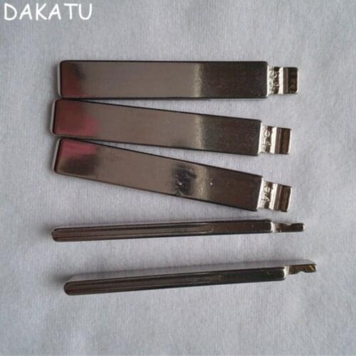 DAKATU NO.54 Car Key Blade Replacement For Peugeot 307 Flip Key Blade HU83 KEY Blade with Groove
