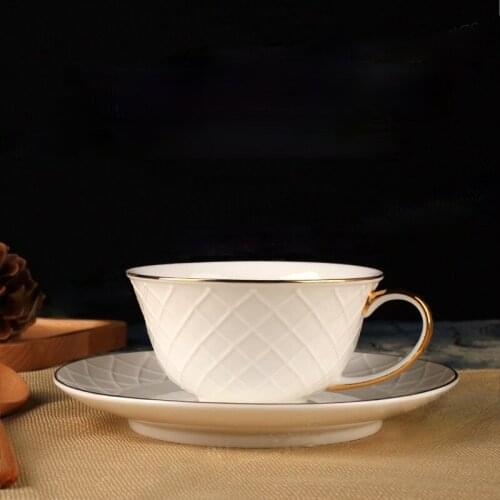 1Set 230ML Nordic Bone Ceramic White Coffee Cup Saucer Spoon Set Coffee Tea Milk Afternoon Flower Cups Home Office Drinkware