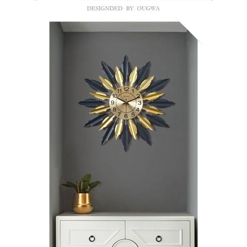 Modern fashion wall watch mute personality art deco Nordic light luxury wall clock creative living room decoration EA44