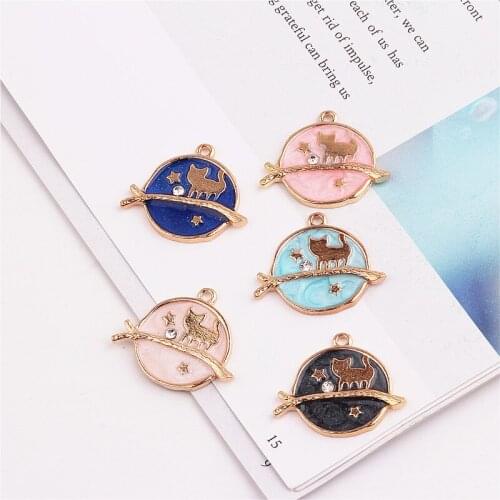 Trendy New Cartoon Kawaii Enamel Alloy Jewelry Charms DIY Ornament Accessory Oil Drop Cute Round Animal Cat Necklace Pendants