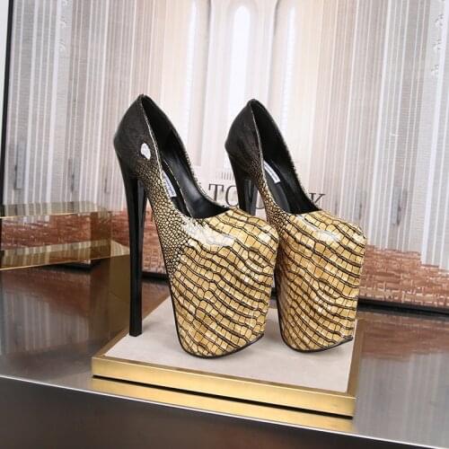 2020 New Womens Sexy Pumps Heels Sexy Disposable Bed 22cm High Thin Heeled Large Size 45 Womens Shoes MJL