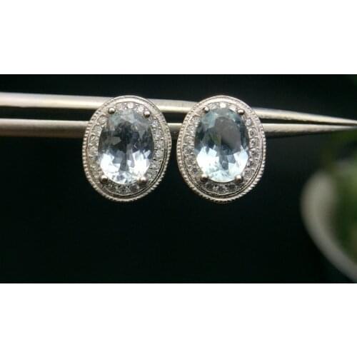 Natural aquamarine stud earrings, beautiful in color, small and exquisite, hot style, 925 silver, easy to wear
