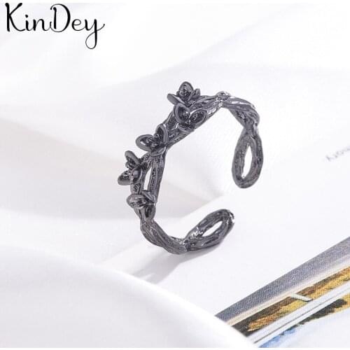 Kindey Fashion Silver Color Rose Flower Rings For Women Wedding Statement Finger Ring Christmas Gifts