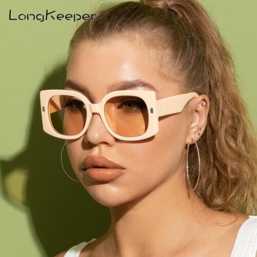 LongKeeper Fashion Womens Sunglasses Luxury Brand Oversized Square Sun Glasses Retro Rivets Beige Eyewear UV400 zonnebril dames
