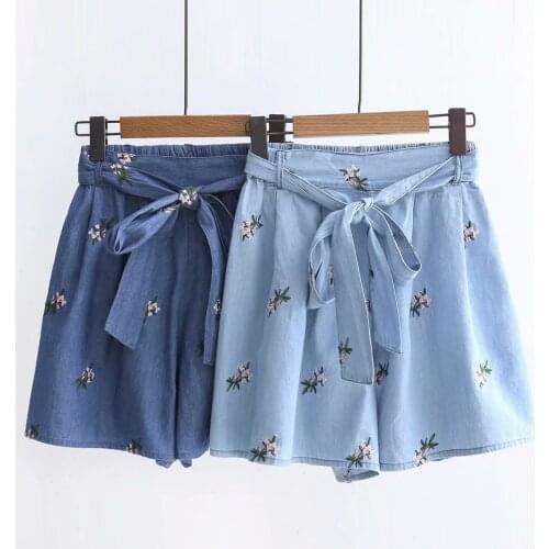 Summer Korean Style Denim Shorts Women Elastic High Waist Femme Pockets Floral Embroidery Llose Blue Short Jeans