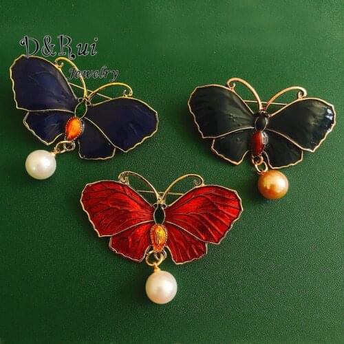 Animal Fashion Brooches Colorful Butterfly Pearl Brooch womens pin Jewelry Accessories Alloy Badge Brooch for Friends Women New