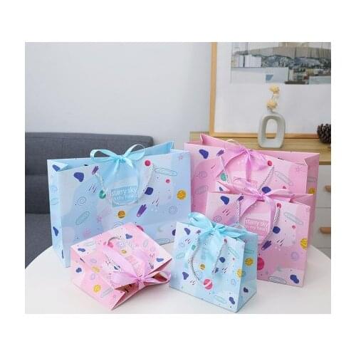 12pcs/lot New Arrive Childrens Day Bright Star Sky Giftbag Creative Paper Bags Gift Bags For Party Decoration Free Shipping