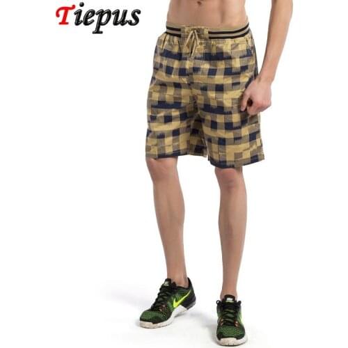 Bermuda Male Hot 2018 Summer Elastic Waist Mens Plaid Shorts Classic Design Breeches Cotton Casual Beach Short Pants Big Size 44