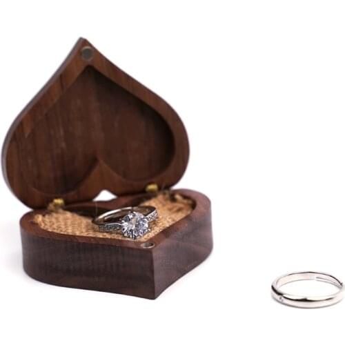 Heart Shaped Walnut Wood Ring Box Proposal Engagement Ring Holder Velvet Soft Interior Jewelry Ring Earrings Wooden Box