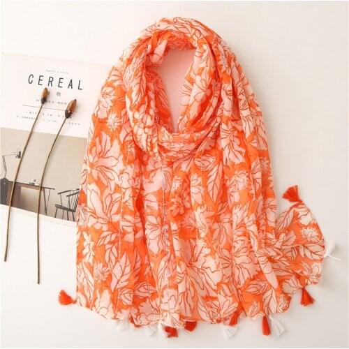 2021 Autumn Fashion Orange Sequins Floral Tassel Viscose Shawl Scarf Women High Quality Print Soft Hijabs and Wraps Muslim Sjaal