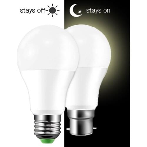 LED Dusk to Dawn Light Bulb 2PCS 4PCS Smart Light Sensor Bulbs E27 / B22 10W 15W AC 110V 220V Auto ON/OFF Day Night Lights