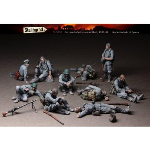 Ten resin soldiers 1:35