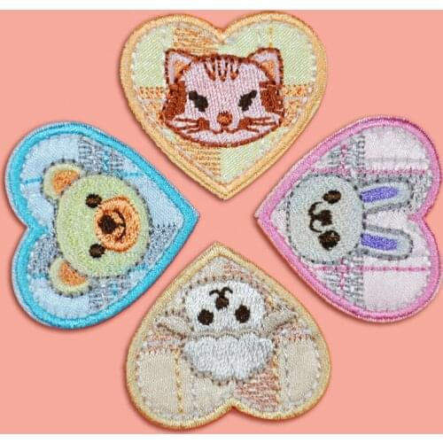 Carton Love Heart Animal Embroidered Patch Iron Sewing on Applique Rabbit Patch Clothes Apparel Bags DIY Stickers Badges Patches