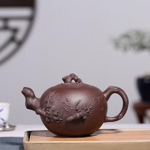 Yixing products recommended undressed ore grape purple clay squirrel pot of personalization teapot support a undertakes