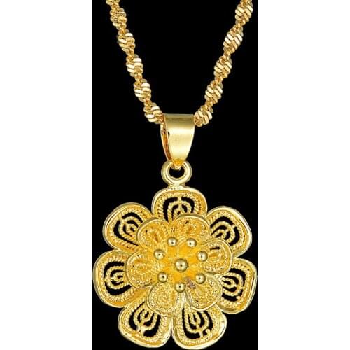 Women Men Twisted Chain Necklaces Stainless Steel Flower Pendant Necklace for Women Men Gold Color Copper Jewelry Vintage Item
