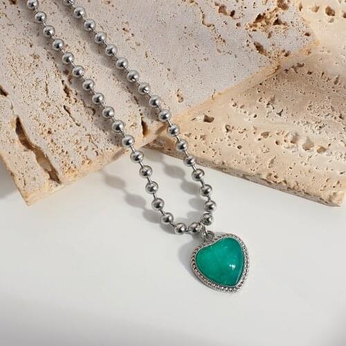 AENSOA Gothtic Silver Color Vintage Green Heart Pendant Necklace for Women Bohemian Beads Chain Necklaces 2021 Trend Jewelry