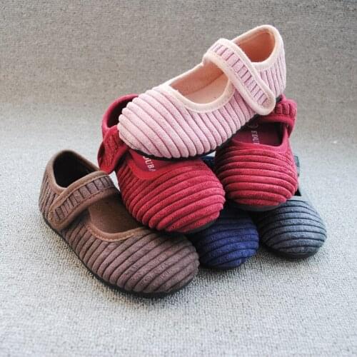 Girls Fashion Sandals 2020 New Children Suede Magic Sticker Princess Soft Sole Shoes Toddler Girl Anti-slippery Casual Shoes