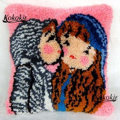 Handmade embriodered mats Latch hook kits handicraft needlework cross stitch kits cushion embroidery yarn couple cushion 43x43