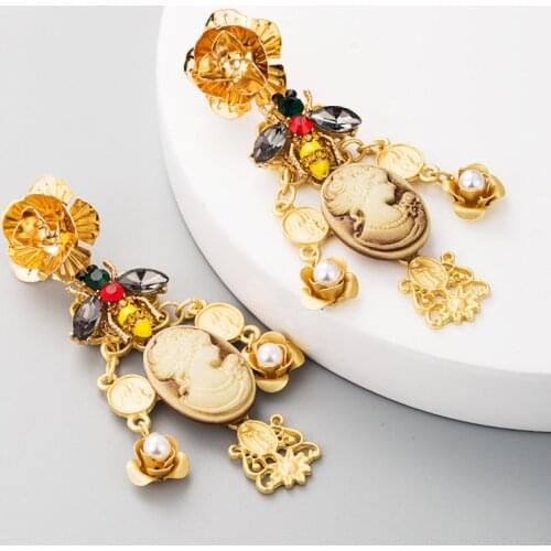Earing Oorbellen Brinco Baroque Wind Restoring Ancient Ways Alloy Coin Fashion Earrings Female The Golden Beauty Flowers Bees