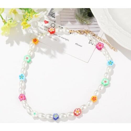 Retro Imitation Pearls Beaded Necklace for Women Rainbow Color Flower Clavicle Chain Necklace Vintage Gothic Jewelry Gift
