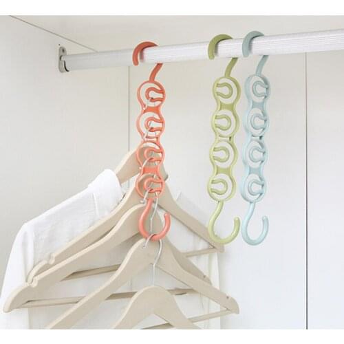 Four-holes Home Storage Organization Clothes Hanger Drying Rack Plastic Scarf Clothes Hangers Storage Racks Wardrobe Storage Han